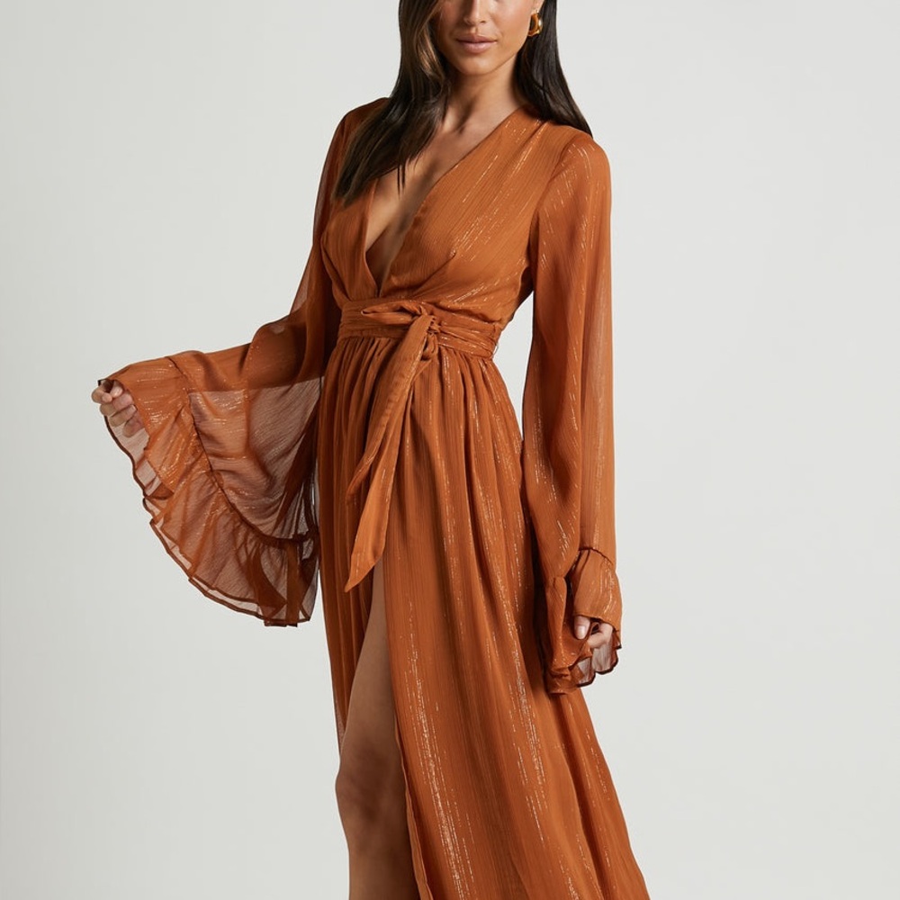 Showpo Dangerous Woman Maxi Dress Size 10